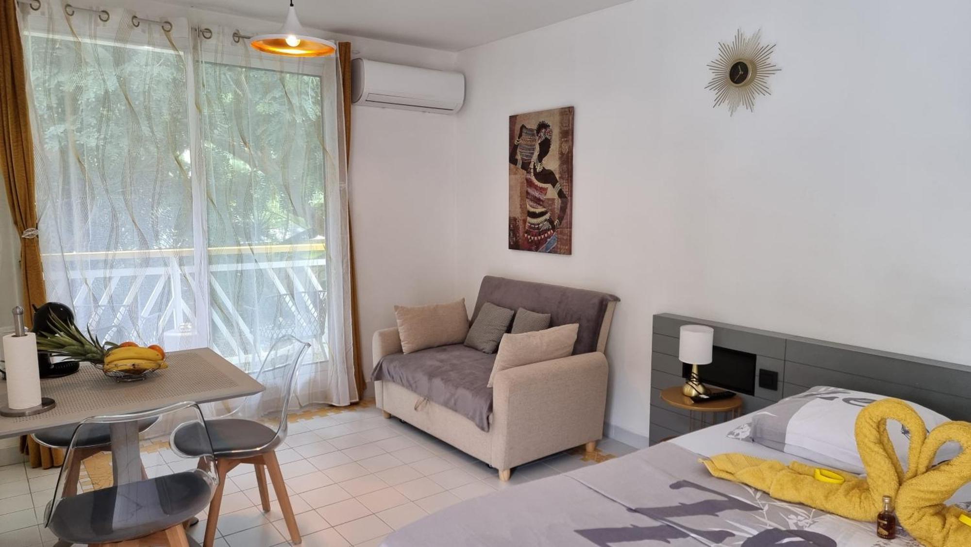 Studio Beachside Paradise Avec Citerne Tampon- Residence Manganao Saint-Francois  Buitenkant foto